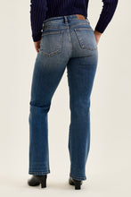 Liam Mid-Rise Bootcut | JUDY BLUE