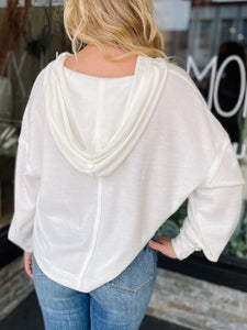 Marilyn Off White Top