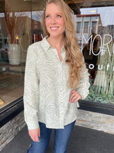 Vivian Sage Top