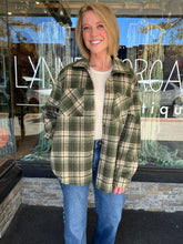 Laurie Olive Shacket